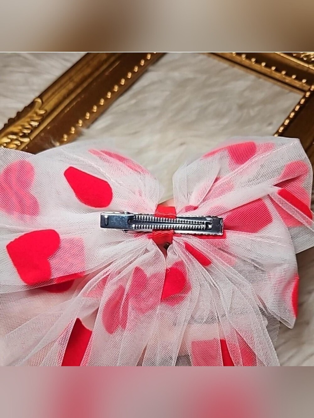 Sweetheart Energy — Sheer Heart Bow - Picture 4 of 5